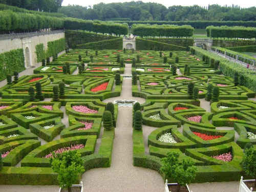 Top 10 Most Beautiful Gardens In The World 2022