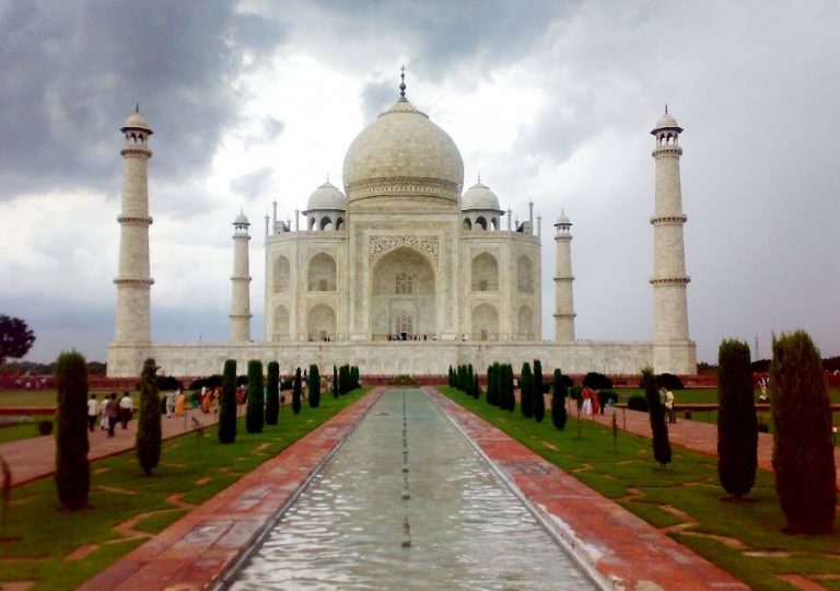 Famous tourist attractions in the world