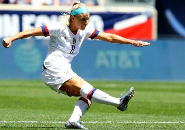 Richest female footballers in the world 