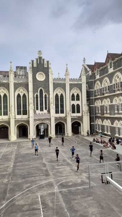 Most Beautiful Universities in India 2023