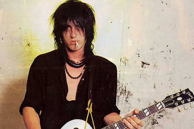 Izzy Stradlin Wife, Net Worth, Age, Biography, Family - TeamBoma