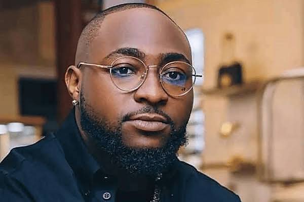 Davido Real Name, Net Worth, Wife, Father, Age, Height, Bio, Children, Family, Mother