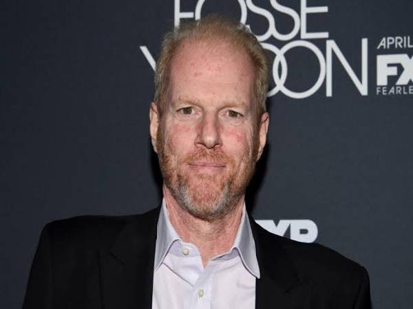 Noah Emmerich Wife, Net Worth, Birthday And Parents